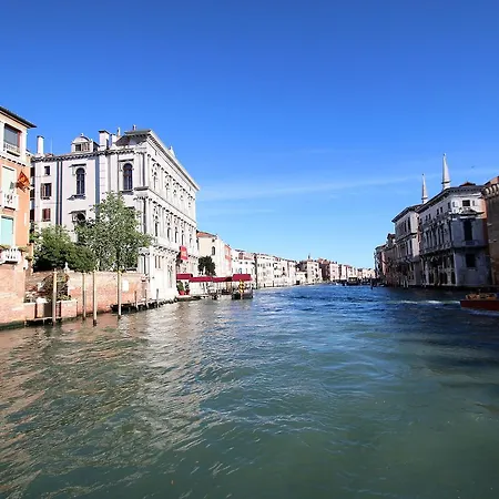 Sunny Ghetto Canalview Venice Exterior photo